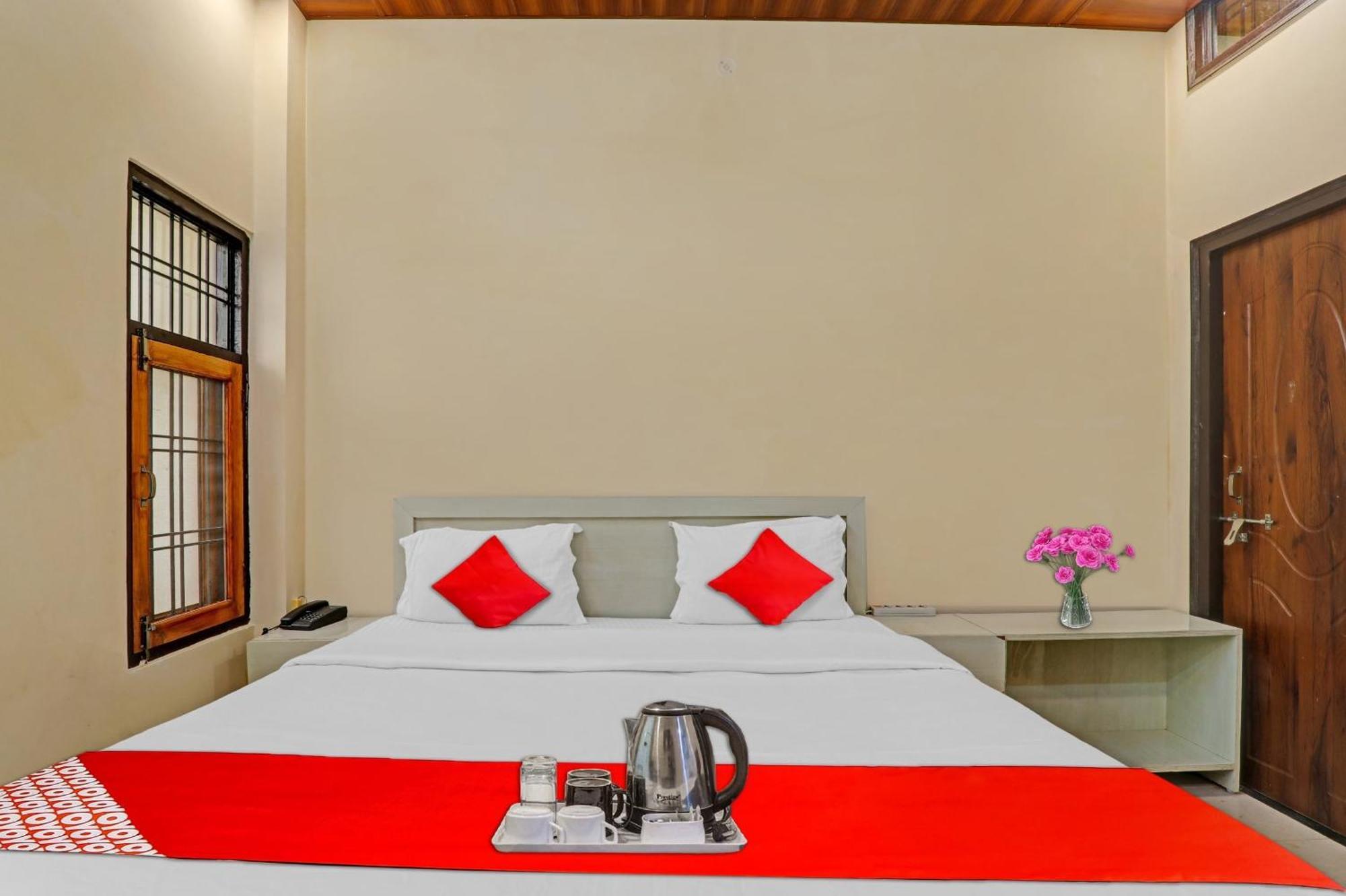 Hotel O Sai Galaxy Hotel & Restaurant Kanpur Zewnętrze zdjęcie